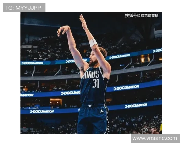 2018年鹈鹕与独行侠激战回顾:精彩瞬间与赛季亮点分析 2018年鹈鹕与独行侠激战回顾:精彩瞬间与赛季亮点分析
