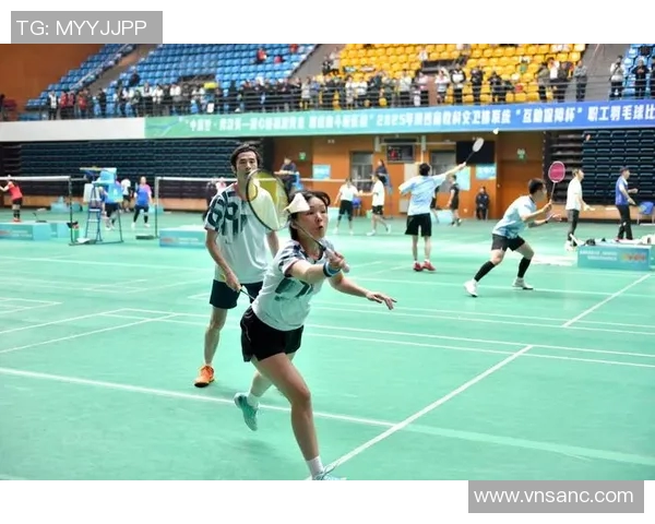 西安羽毛球队的奋斗与荣耀:一段不平凡的羽毛球纪实之旅 西安羽毛球队的奋斗与荣耀:一段不平凡的羽毛球纪实之旅