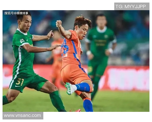 上海篮球队意识争议引发热议球迷对战术执行与团队配合的深度探讨