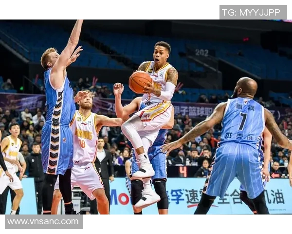 南京篮球队节奏对比分析揭示战术变化与球队表现的深层关系 南京篮球队节奏对比分析揭示战术变化与球队表现的深层关系